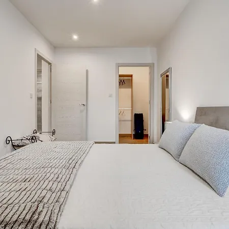 Appartement Larra By Sanse Holidays