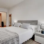 Apartment Larra By Sanse Holidays